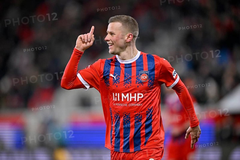Goal celebration Adrian Beck 1. FC Heidenheim 1846 FCH (21) Voith-Arena, Heidenheim, Baden-Württemberg, Germany, Europe