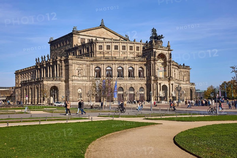 Semperoper, Opera House of the Dresden State Opera, architectural style Neo-Renaissance, garden with lawn, pedestrians as accessories, theatre square, Dresden, state capital, independent city, Saxony, Germany, Europe