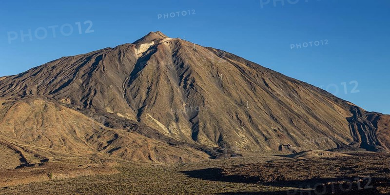 Panorama during the ascent to Alto de Guajara, 2715m, over the Teide National Park, Parque Nacional del Teide, to Pico del Teide, 3715m, at sunrise, Tenerife, Canary Islands, Spain, Europe