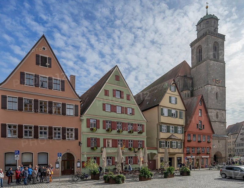 Historic residential and commercial buildings, on the right the late Gothic hall church of St George, Dinkelsbühl, Bavaria, Germany, Europe