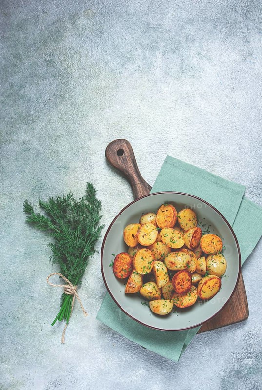Baked new potatoes, with butter and dill, homemade, no people