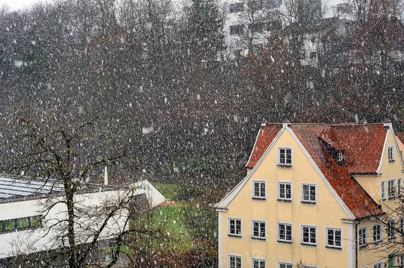 Snow showers, Kempten, Allgäu, Bavaria, Germany, Europe