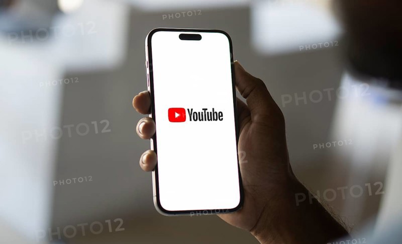 Youtube Logo on Smartphone Screen