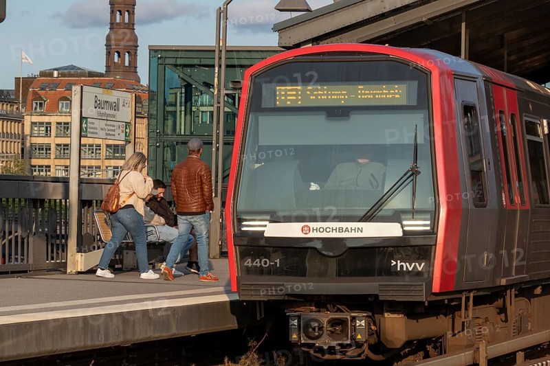 Underground, Hamburger Verkehrsverbund HVV, local transport, train of the underground line U3 at the platform of Baumwall station, Hamburg, Germany, Europe