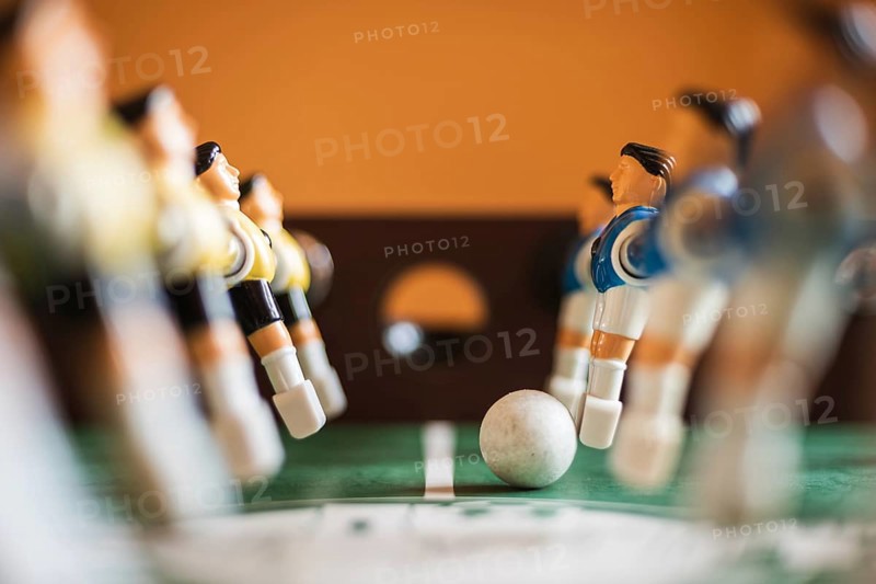 Football table - figurine players and ball
