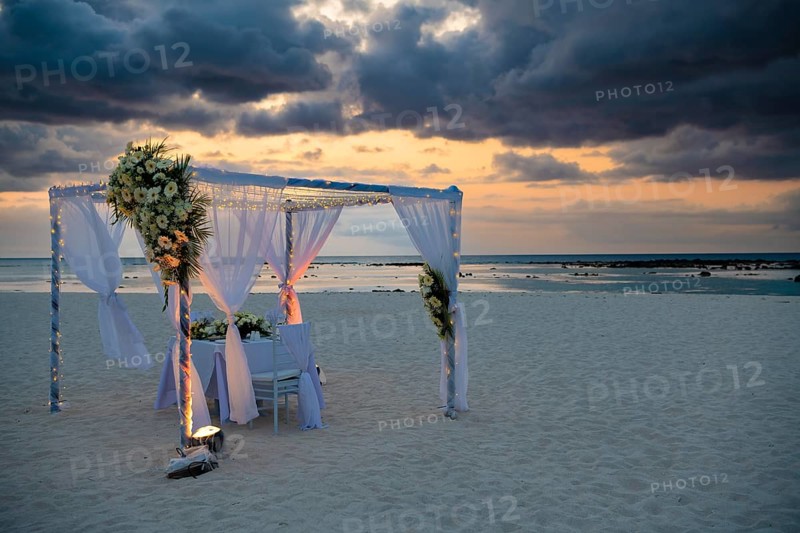 Pavilion, for wedding, sunset, Flic en Flac Beach, beach, west coast, Indian Ocean, island, Mauritius, Africa