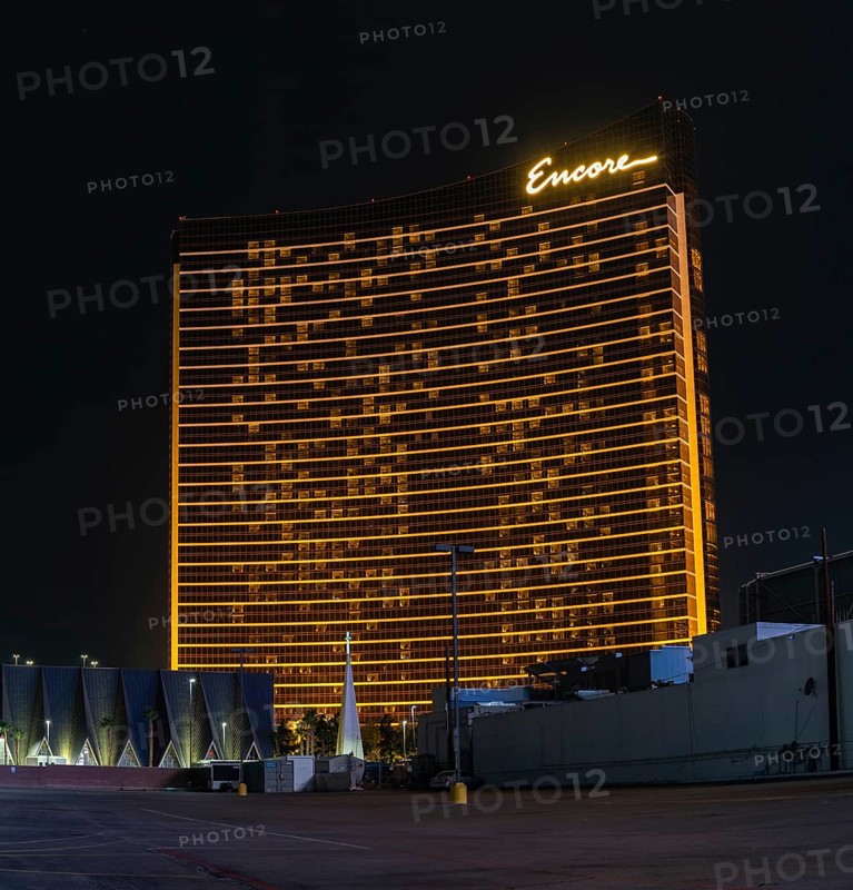 A picture of the Encore at Wynn Las Vegas at night