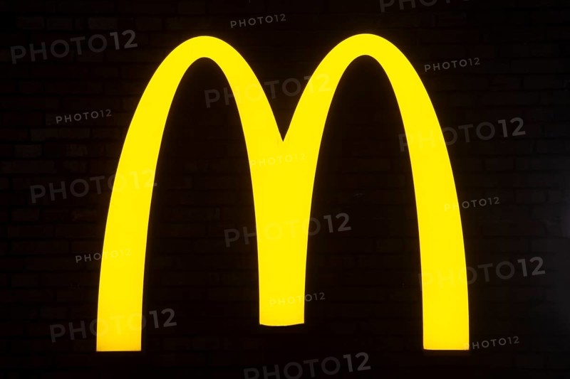 Logo of Mc Donald's at night, Bremen, Germany, Europe