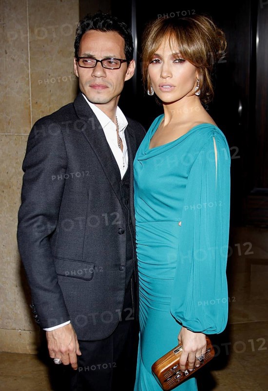 Jennifer Lopez and Marc Anthony at the 2009 Noche de Ninos Gala held at the Beverly Hilton Hotel in Beverly Hills on May 9, 2009