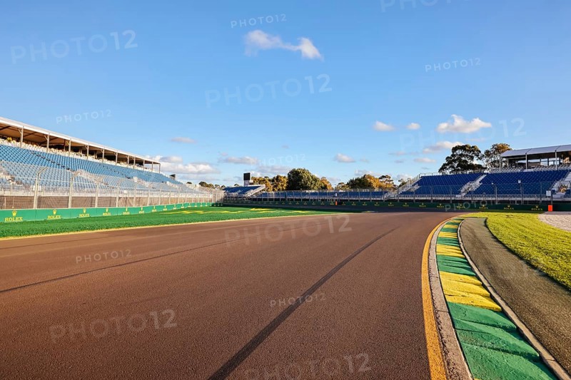 MELBOURNE, AUSTRALIA, MARCH 20: Track atmosphere before the 2024 Australian Grand Prix at Albert Park in Melbourne, Australia, Oceania