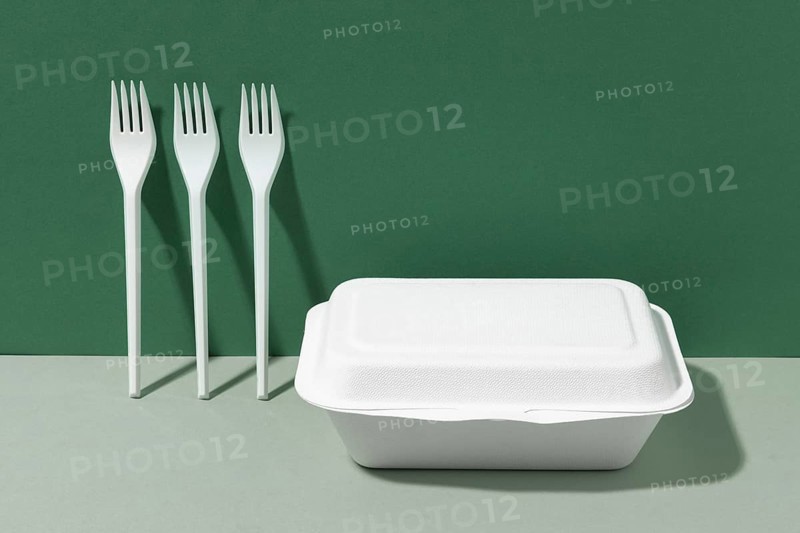 White plastic forks fast food container