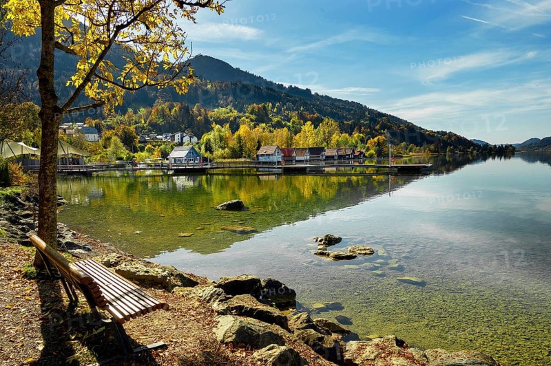Lakeside path and boathouses on the autumnal large Alpsee lake near Bühl, Immenstadt Im Allgäu, Upper Allgäu, Bavaria, Germany, Europe
