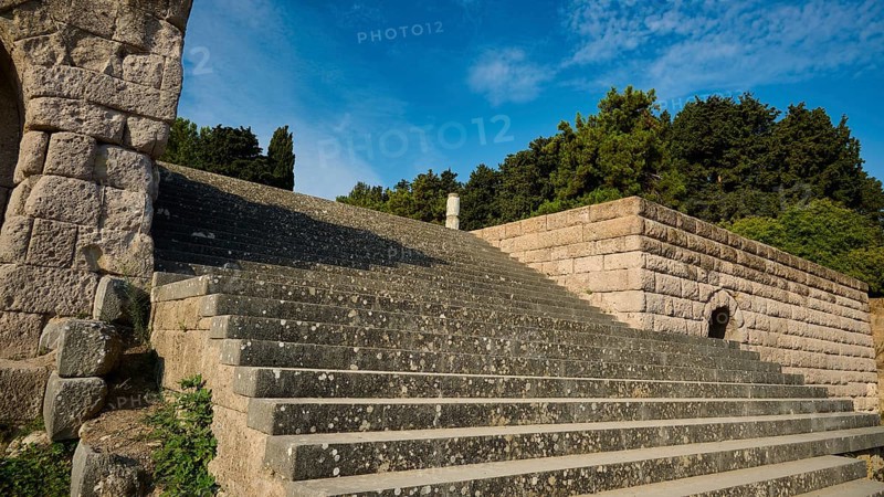 Stone staircase next to old walls, surrounded by nature and trees, open staircase to the second terrace, Asklipion, Asklepieion, healing temple, temple, Hippocrates, Kos, Dodecanese, Greek Islands, Greece, Europe