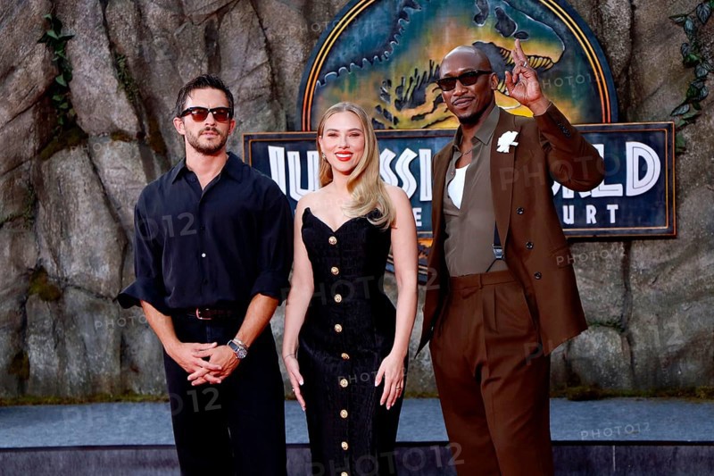 Jonathan Bailey, Scarlett Johansson and Mahershala Ali at the German premiere of Jurassic World at the Zoo Palast in Berlin on 18 June 2025