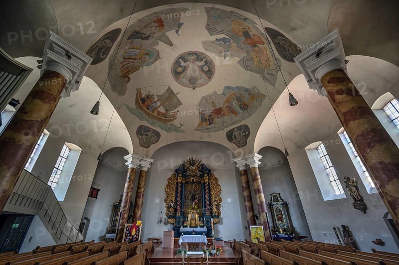 Chancel of St Vitus Church, rotunda in neo-Romanesque style built in 1891, Burglengenfeld, Upper Palatinate, Bavaria, Germany, Europe