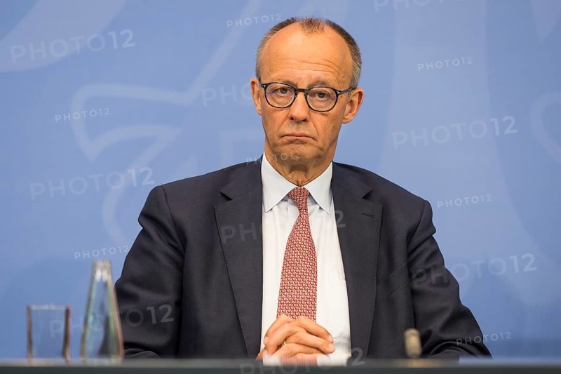 Federal Chancellor Merz (CDU, Federal Chancellor) during a press conference after the consultation between Federal Chancellor Friedrich Merz and the heads of government of the federal states in the Federal Chancellery, Berlin, 18 June 2025
