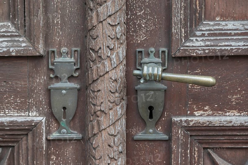 Art Nouveau door handles from around 1900 on a front door, Bavaria, Germany, Europe