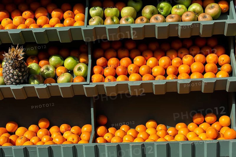 Fresh oranges suitable for juice, strudel