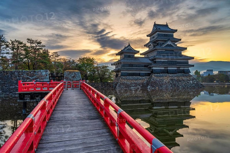 Matsumoto Nagano, sunrise at Matsumoto Castle in autumn season