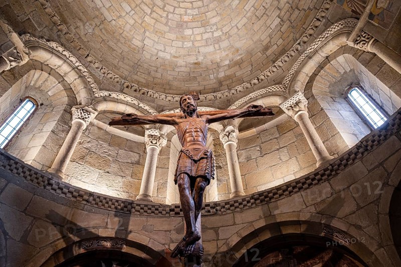 San Martín de Elines, sculpture of Jesus Christ on the apse, Valderredible region, Cantabria, Spain, Europe