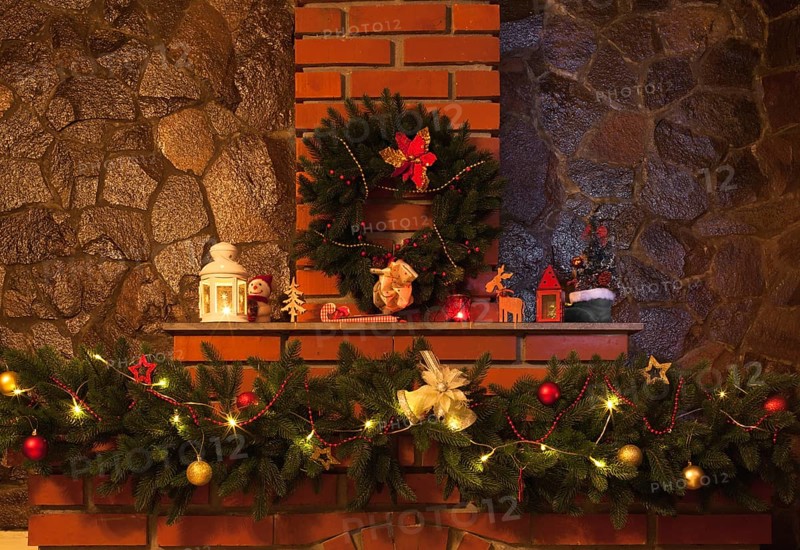 Christmas wreath and garland on the fireplace