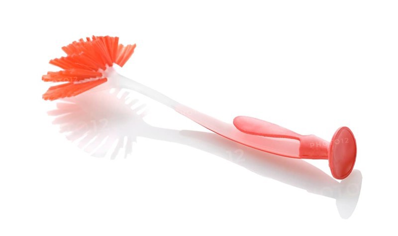 Single brush isolated