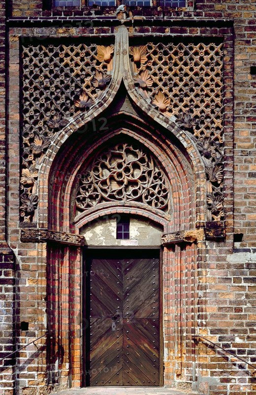 Portal from the south, St., Saint, Saint