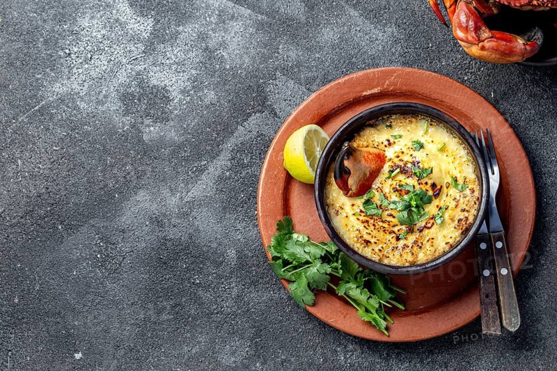 Food, CHILEAN FOOD. Baked crabmeat crab meat with cheese, cream and bread. Traditional dish of chilean coast. Pastel o chupe de jaiba