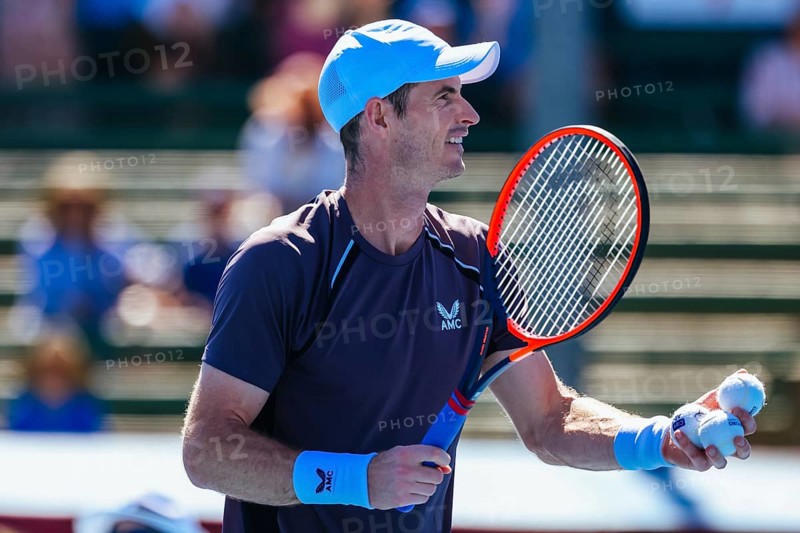MELBOURNE, AUSTRALIA, JANUARY 11: Sir Andy Murray of Great Britain on his way to beating Dominic Thiem of Austria during day two of the 2024 Kooyong Classic at Kooyong on January 11, 2024 in Melbourne, Australia, Oceania