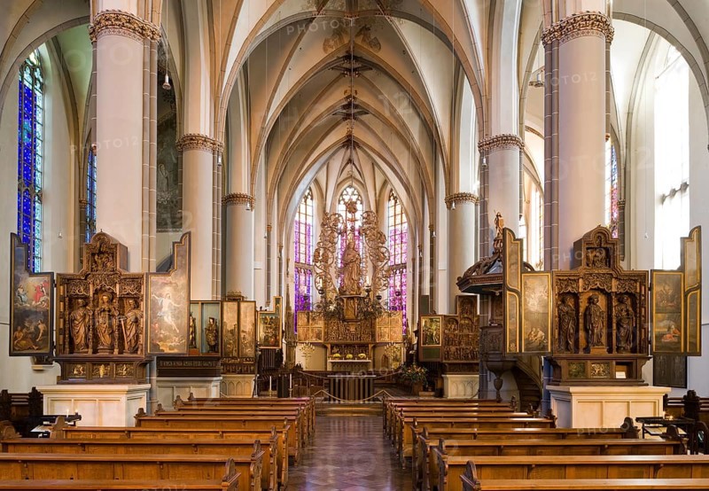 View to the east with altars, St., Sankt, Saint
