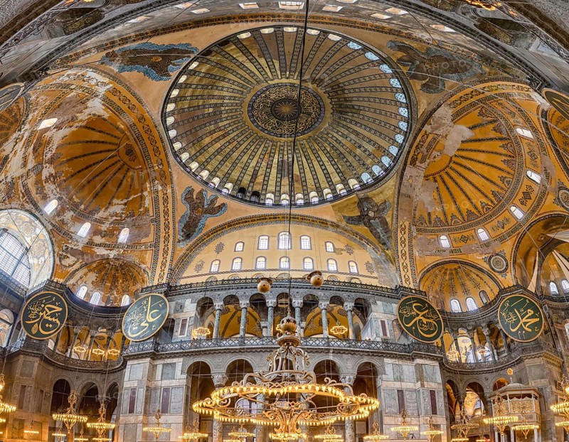 A picture of the colorful and gorgeous interior of the Hagia Sophia, in Istanbul