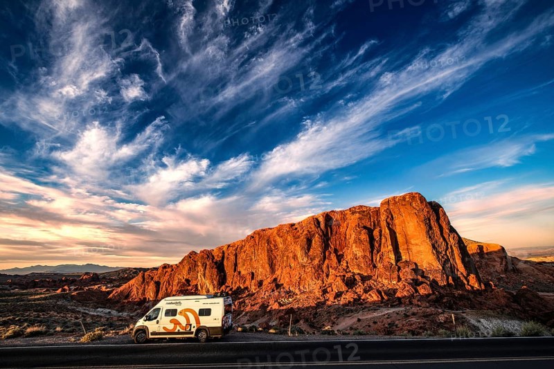 Motorhome in front of Gibraltar Rock, Valley of Fire State Park, Nevada, USA, North America