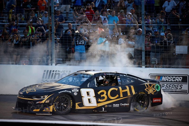 Kyle Busch wins the Enjoy Illinois 300 presented by TicketSmarter in St Louis, IL, USA, North America