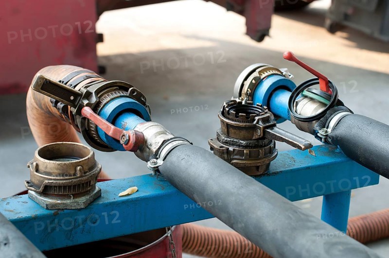 Big Truck Hoses for fuel station, pumps and oil barrels