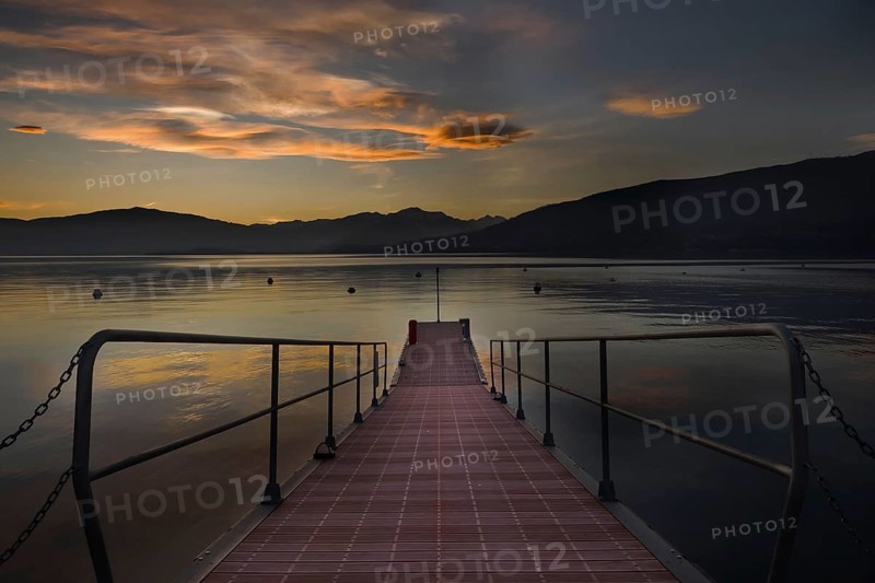 Jetty, Lake Maggiore, Laveno, Province of Varese, Lombardy, Italy, Europe