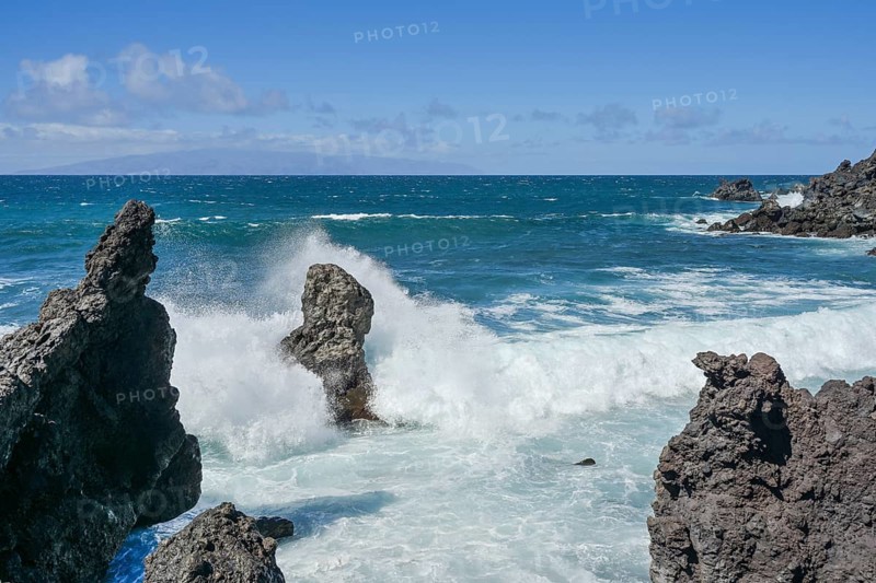 Surf, rocks, waves, Atlantic Ocean south of Los Gigantes, Tenerife, Spain, Europe