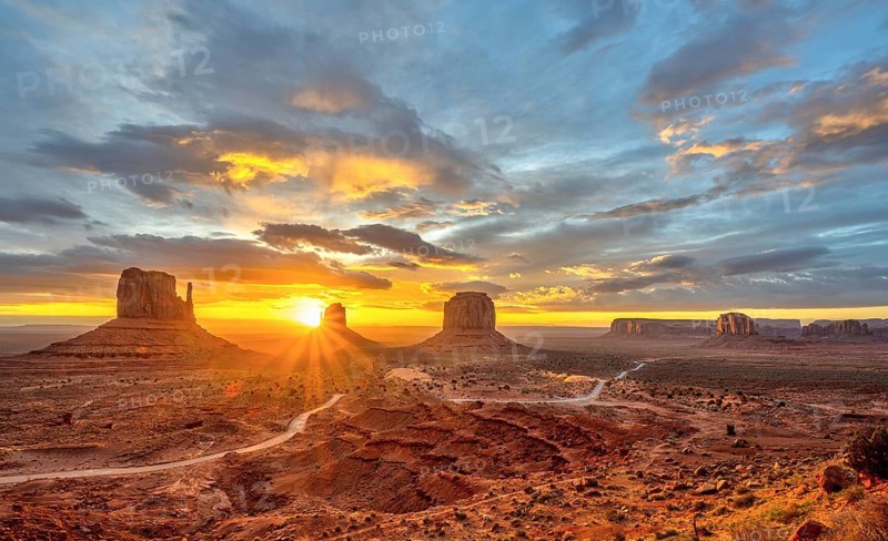Dramatic sunrise in the impressive Monument Valley in Arizona, USA, North America