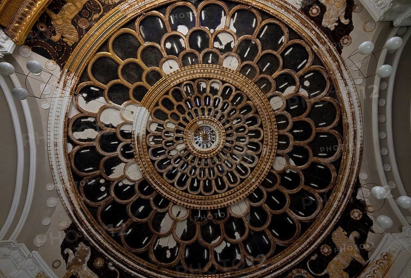 Built by Lossow and Kühne, view into the dome