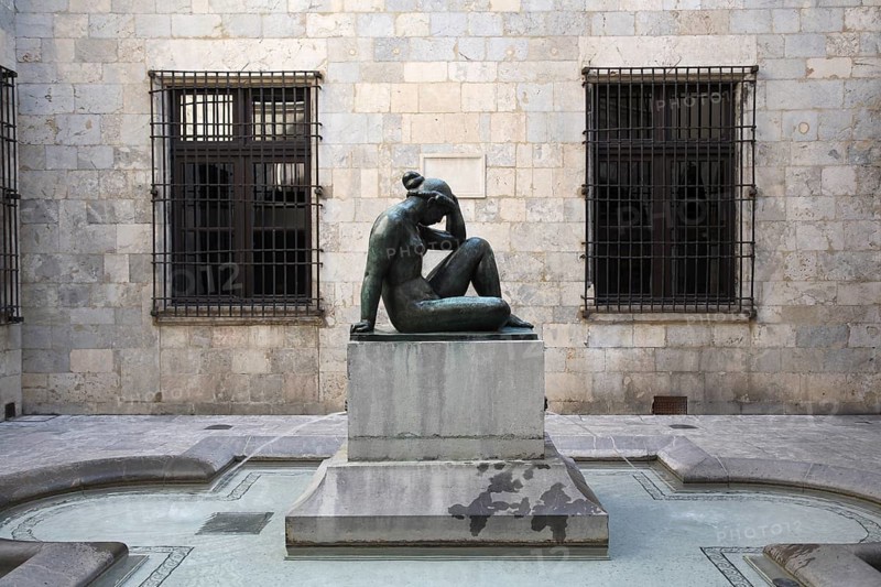 Inner courtyard with Maillol sculpture