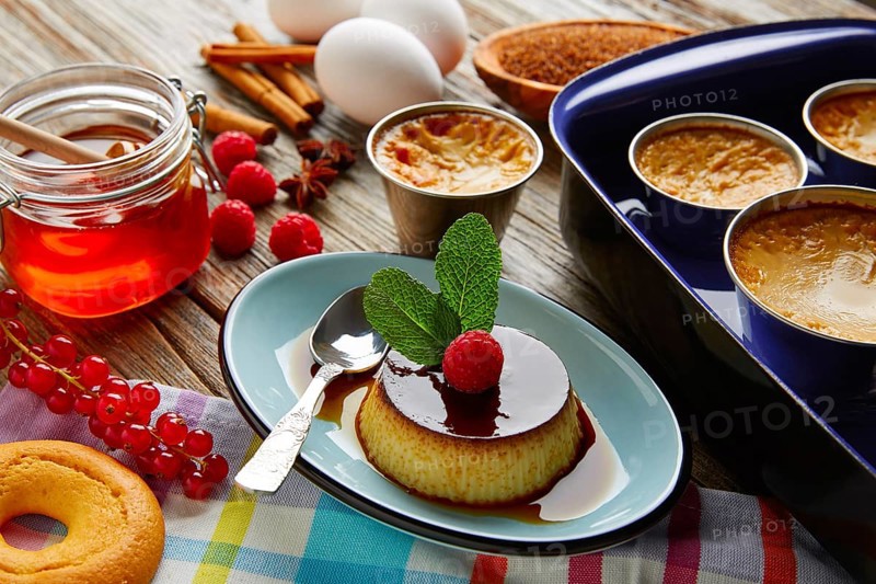 Custard Creme Caramel Flan dessert bain marie oven cooked