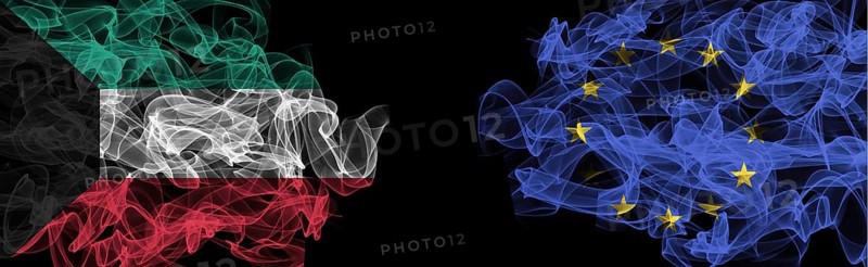 Flags of Kuwait and EU on Black background, Kuwait vs Europe Union Smoke Flags