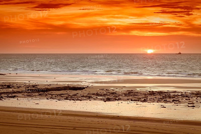An image of a beautiful sunset at Broome Australia