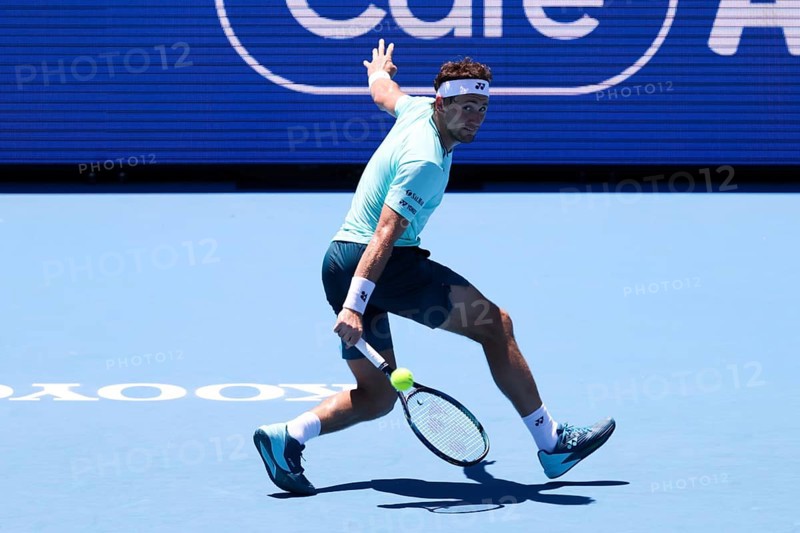 MELBOURNE, AUSTRALIA, JANUARY 11: Casper Ruud of Norway playing against Jannik Sinner of Italy on day two of the 2024 Kooyong Classic at Kooyong on January 11, 2024 in Melbourne, Australia, Oceania