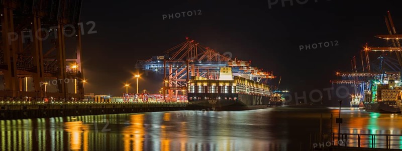 Containership MSC Zoe at Eurogate Terminal in Hamburg, Germany, nightshot, Europe