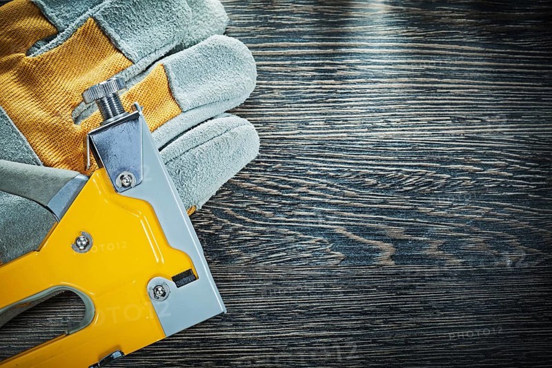 Construction staple gun protective gloves