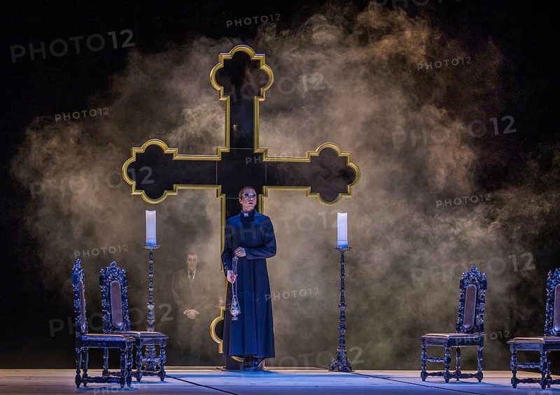 La Cage Aux Folles (A Cage Full of Fools)