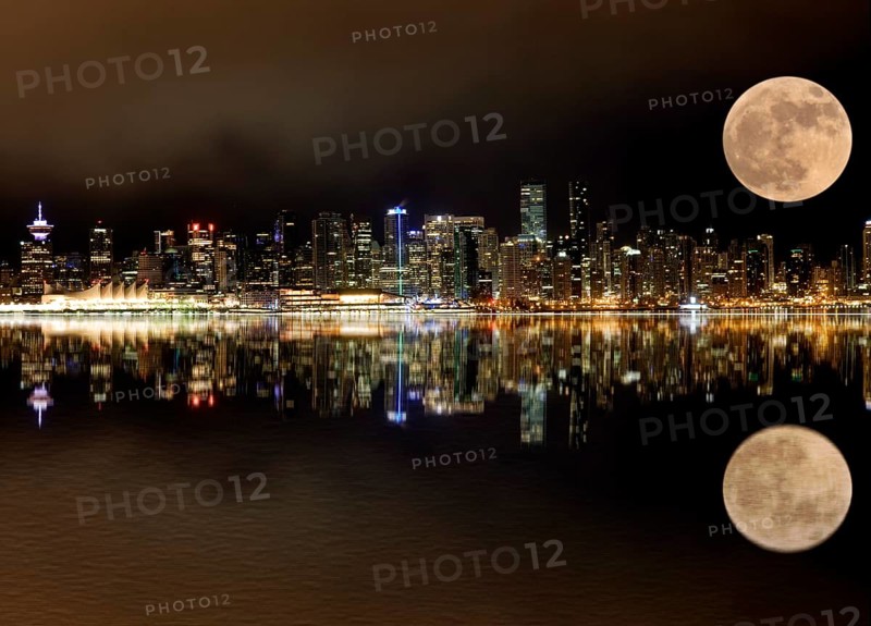 Vancouver Night Full Moon from Stanley Park