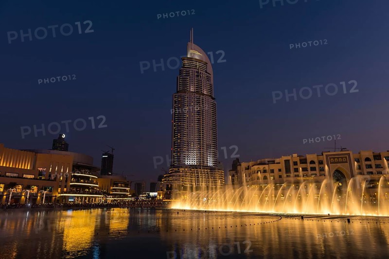 UAE, DUBAI - JANUARY 01: Dubai fountains show at the Dubai Mall on January 01, 2015