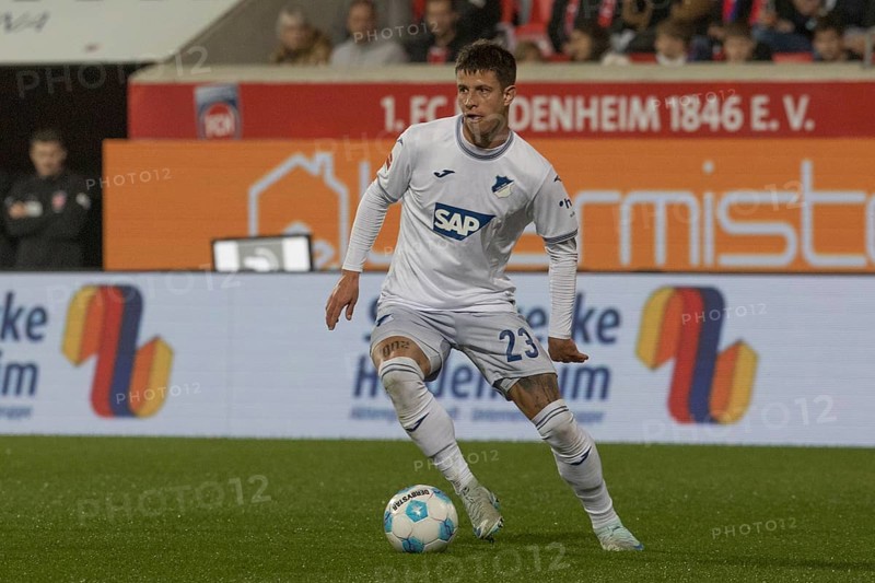 Germany: Soccer 1st Bundesliga, Matchday 8 - 1. FC Heidenheim-TSG Hoffenheim, Voith-Arena, Heidenheim, Adam HLOZEK TSG Hoffenheim on the ball