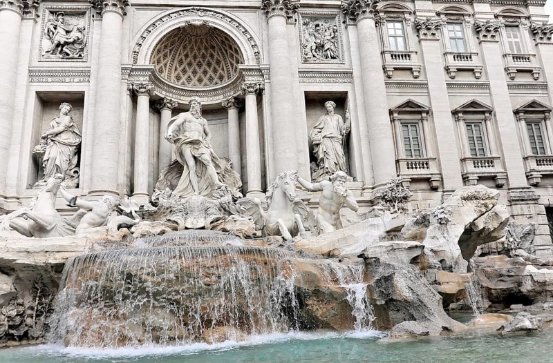 Trevi Fountain, architect Nicola Salvi, Rome, Lazio, Fontana di Trevi, Italy, View of the Trevi Fountain with water and sculptures, Rome, Lazio, Italy, Europe